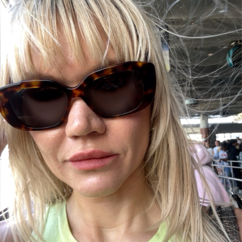 Authentic Celine Triomphe 04 Tortoiseshell Sunglasses - Brown - Picture 10 of 10
